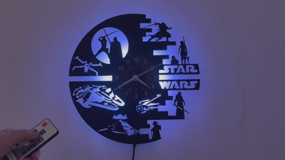 Reloj de Pared Star Wars con Luz LED 7 Colores | Decoración Geek y Coleccionable